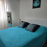 Apartament Sejour A A 12 Minutes D'orly Airport Et De Paris 14eme - Aux Reflets Pastels *
